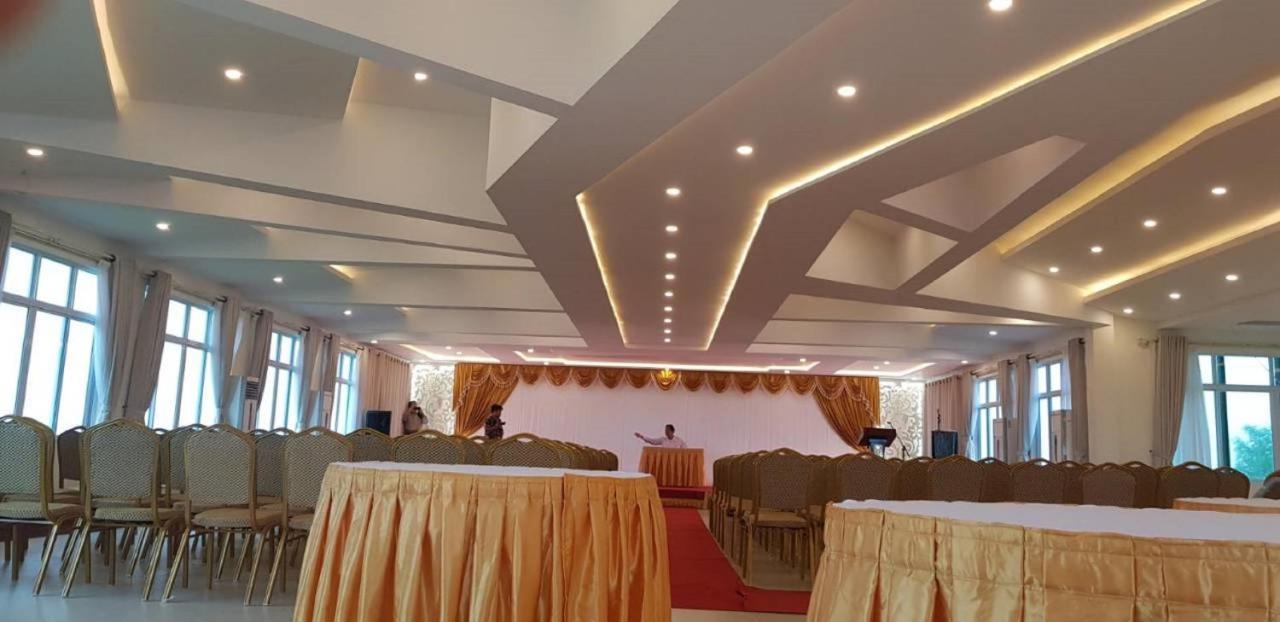 Supreme Hotel Rangun Zewnętrze zdjęcie
